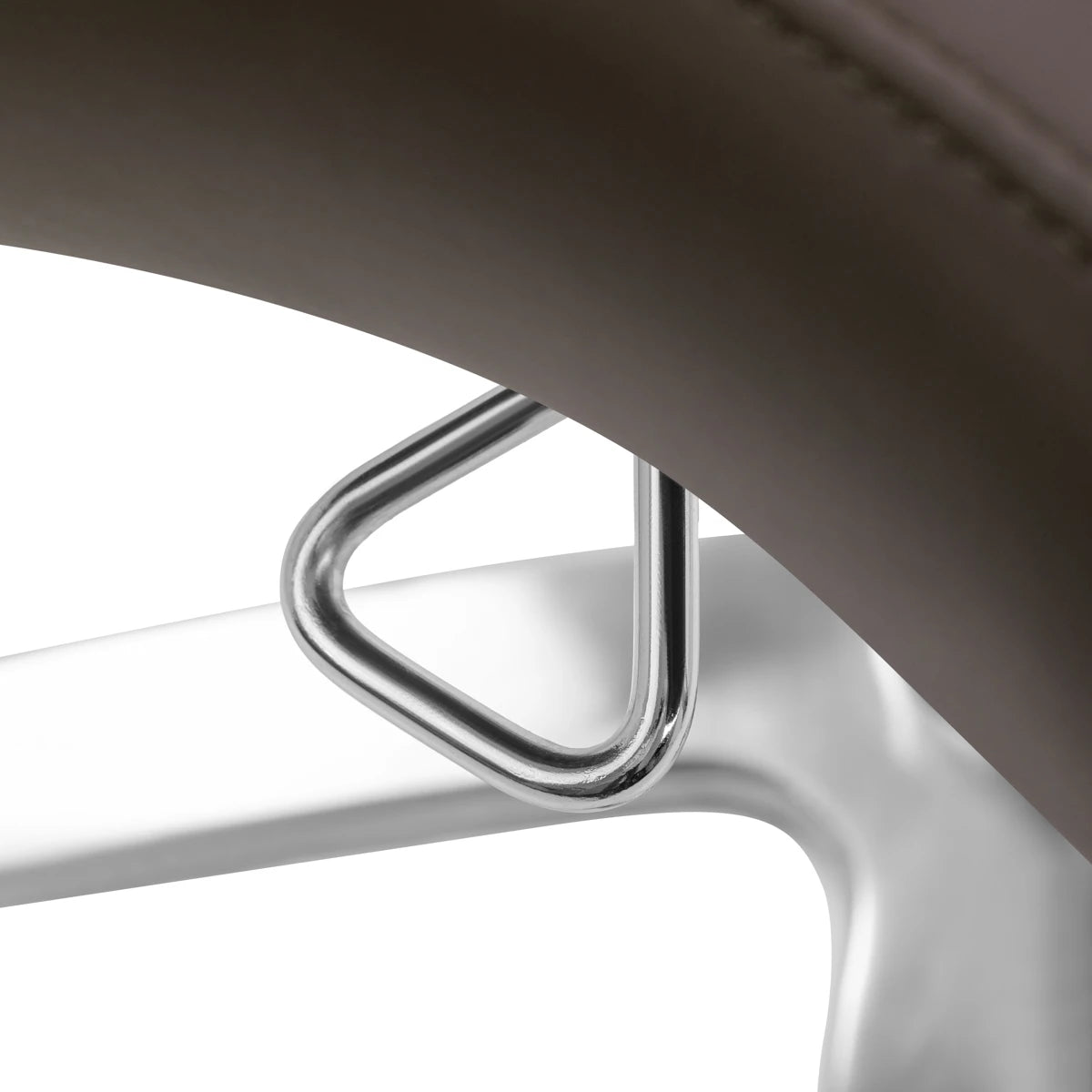 Omega Supremo swivel chair brown