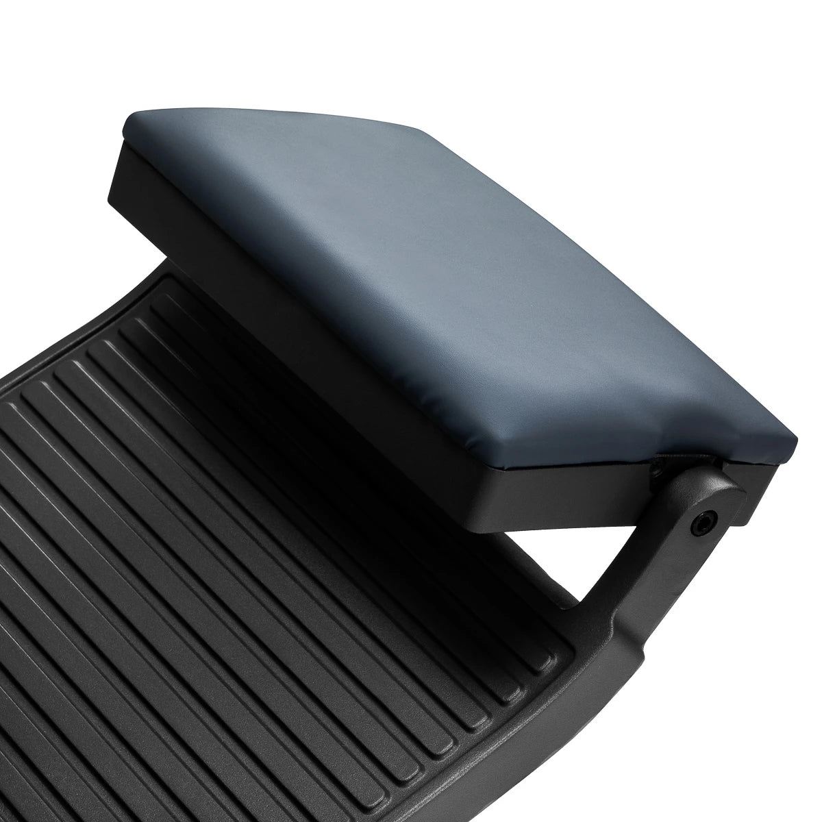 Gabbiano barber chair Bruno with black frame Graphite